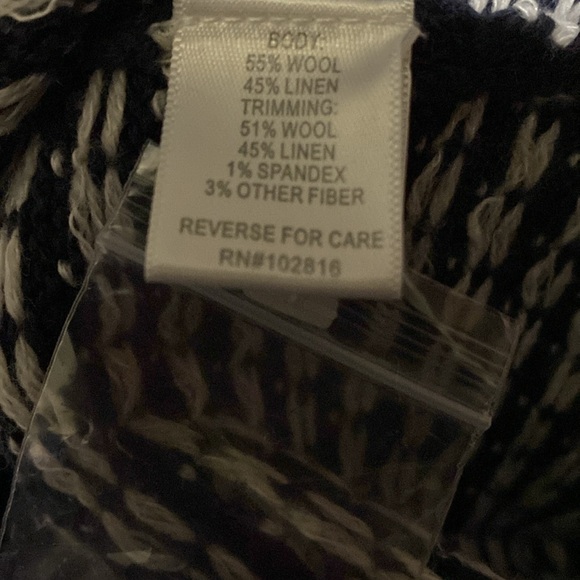 Garnet Hill women’s wool blend  cardigan size large - Picture 5 of 5